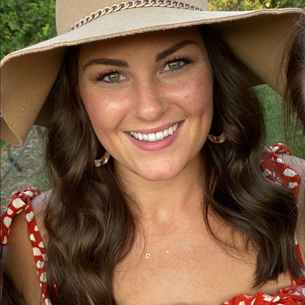 Meet your Posher, Haley